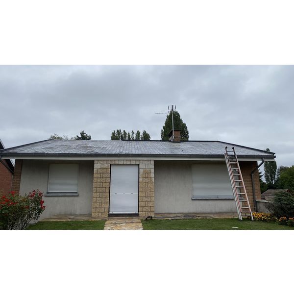 Démoussage toiture valenciennes - Nettoyage toiture valenciennes